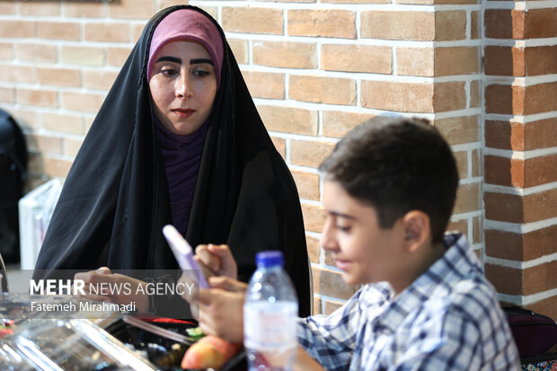 گردهمایی عکاسان عرصه دفاع و مقاومت