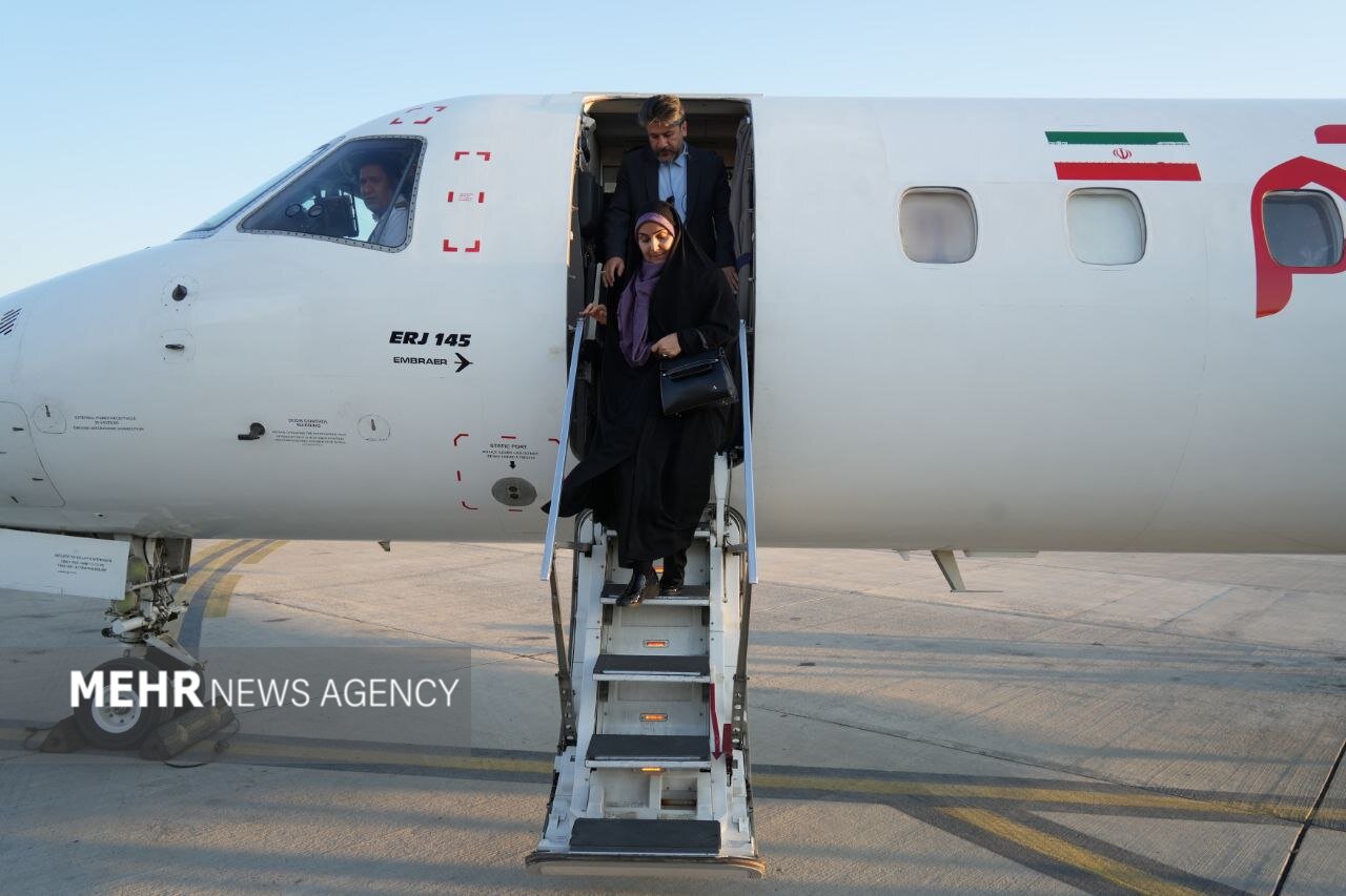 وزیر راه و شهرسازی وارد گیلان شد وزیر راه و شهرسازی وارد گیلان شد