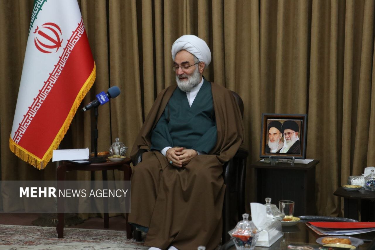 آیت الله فلاحتی: ۱۳ آبان نماد خروش ملت ایران علیه استکبار جهانی است