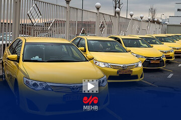 آغاز به کار رسمی تاکسی بانوان