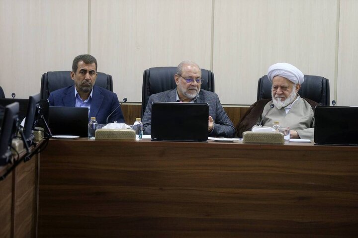 بررسی «نقشه راه اصلاح نظام حکمرانی با هدف مهار اَبَر چالش‌های کشور»