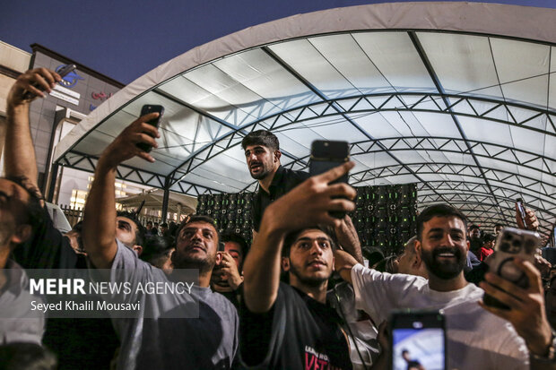 استقبال پرشور از مدال‌آوران کشتی فرنگی در اهواز