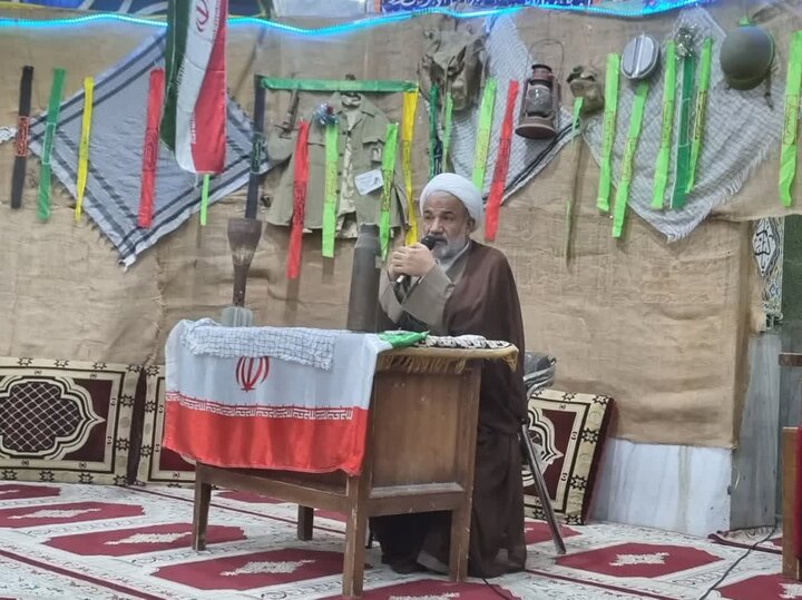 امام جمعه دشتستان: ایران قوی الهام‌بخش آزادگان جهان است