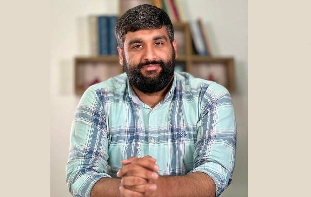 كتاب،حسيني،مقدم،كتابفروشي،كتابخواني،ترويج،فرهنگي،بوشهر،جلسات ...