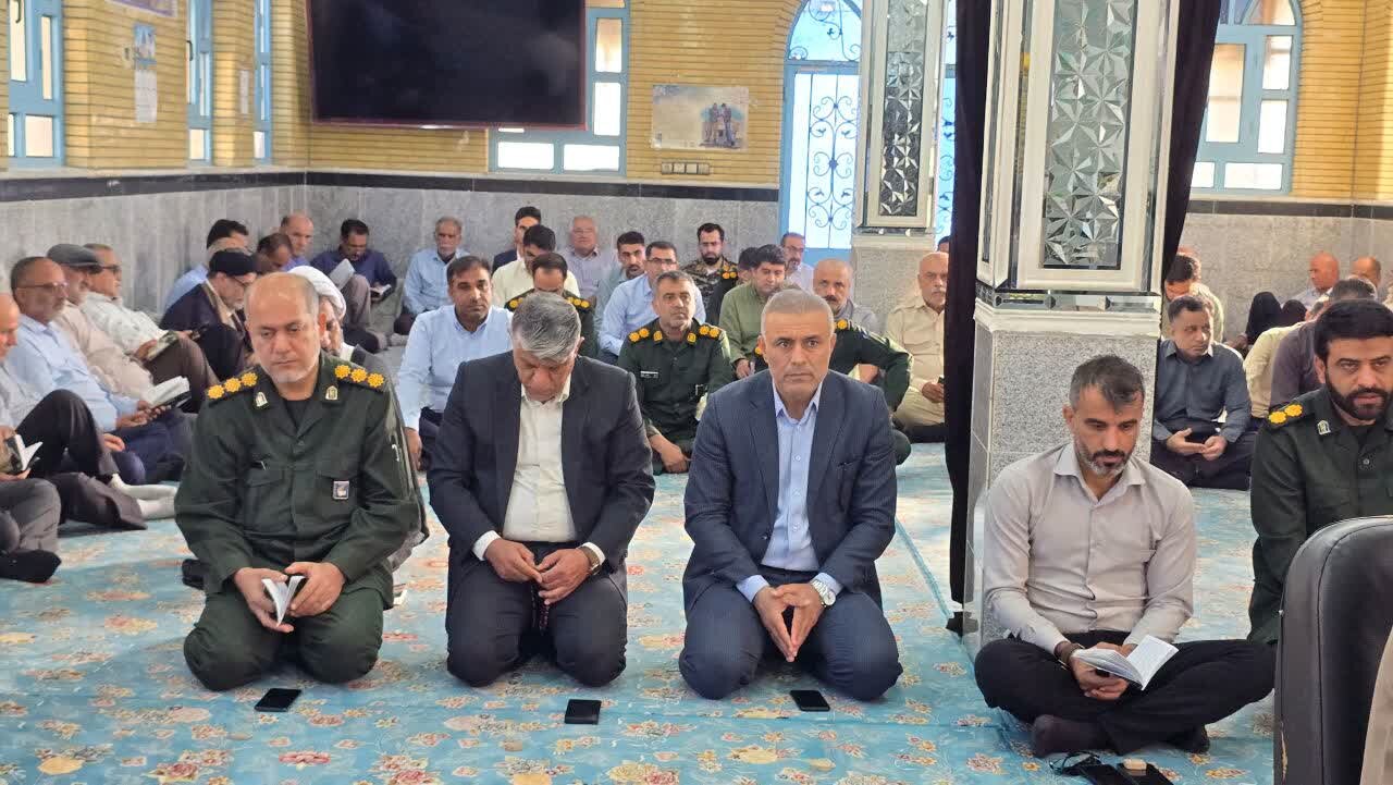 فرماندار گناوه: رزمندگان شهرستان نقش مهمی در دفاع مقدس داشتند