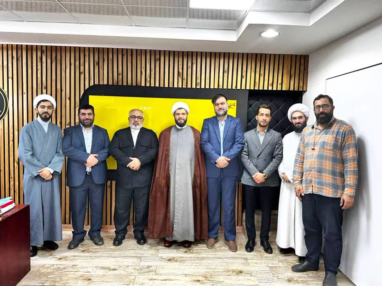 انتخابات هیئت رئیسه کانون مداحان گیلان برگزار شد انتخابات هیئت رئیسه کانون مداحان گیلان برگزار شد