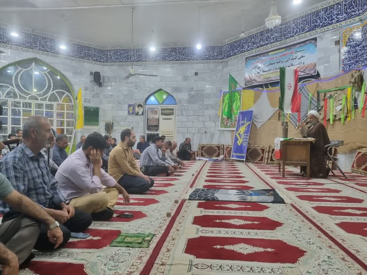 امام جمعه دشتستان: ایران قوی الهام‌بخش آزادگان جهان است