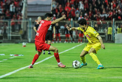 تساوی فجرسپاسی و تراکتور در نیمه اول