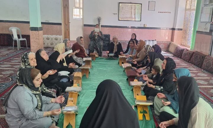 مراسم معنوی محفل انس با قرآن کریم در سنندج برگزار شد
