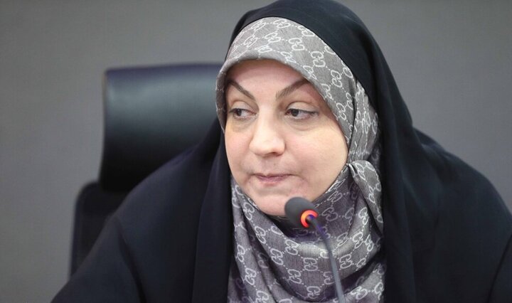شاعران کودک و نوجوان در نقش معلمی گیر کرده‌اند؛ لزوم هوشمندسازی مخاطب