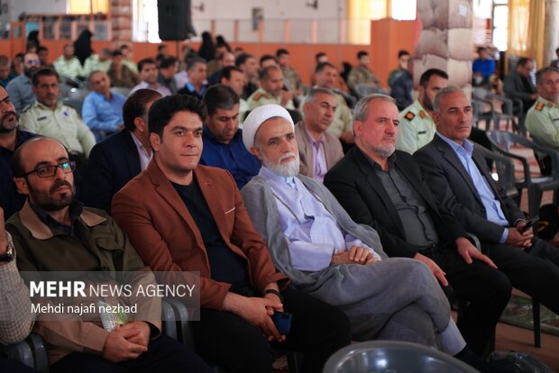 آیین مهمانی لاله ها بمناسبت هفته دفاع مقدس یاسوج