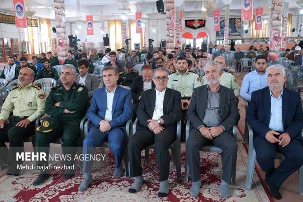 آیین مهمانی لاله ها بمناسبت هفته دفاع مقدس یاسوج