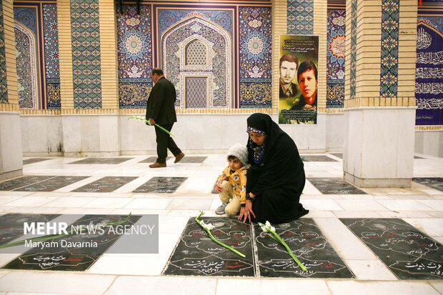 آیین میهمانی لاله ها در بجنورد