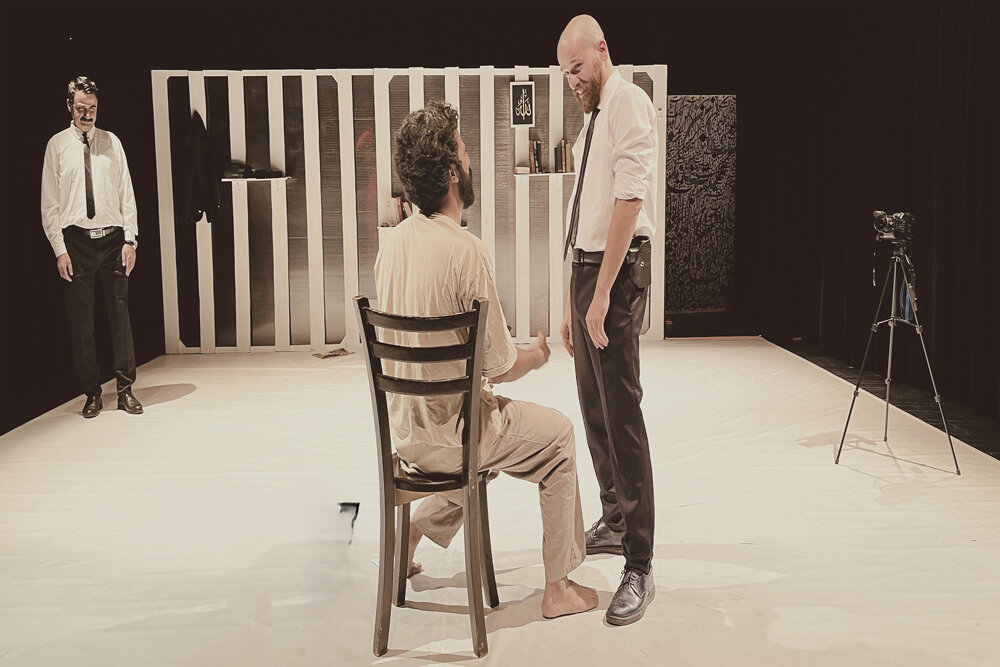 روایتی از وضعیت پسااستعماری در «اتاق زبان»؛ قصد جانبداری نداشتم روایتی از وضعیت پسااستعماری در «اتاق زبان»؛ قصد جانبداری نداشتم