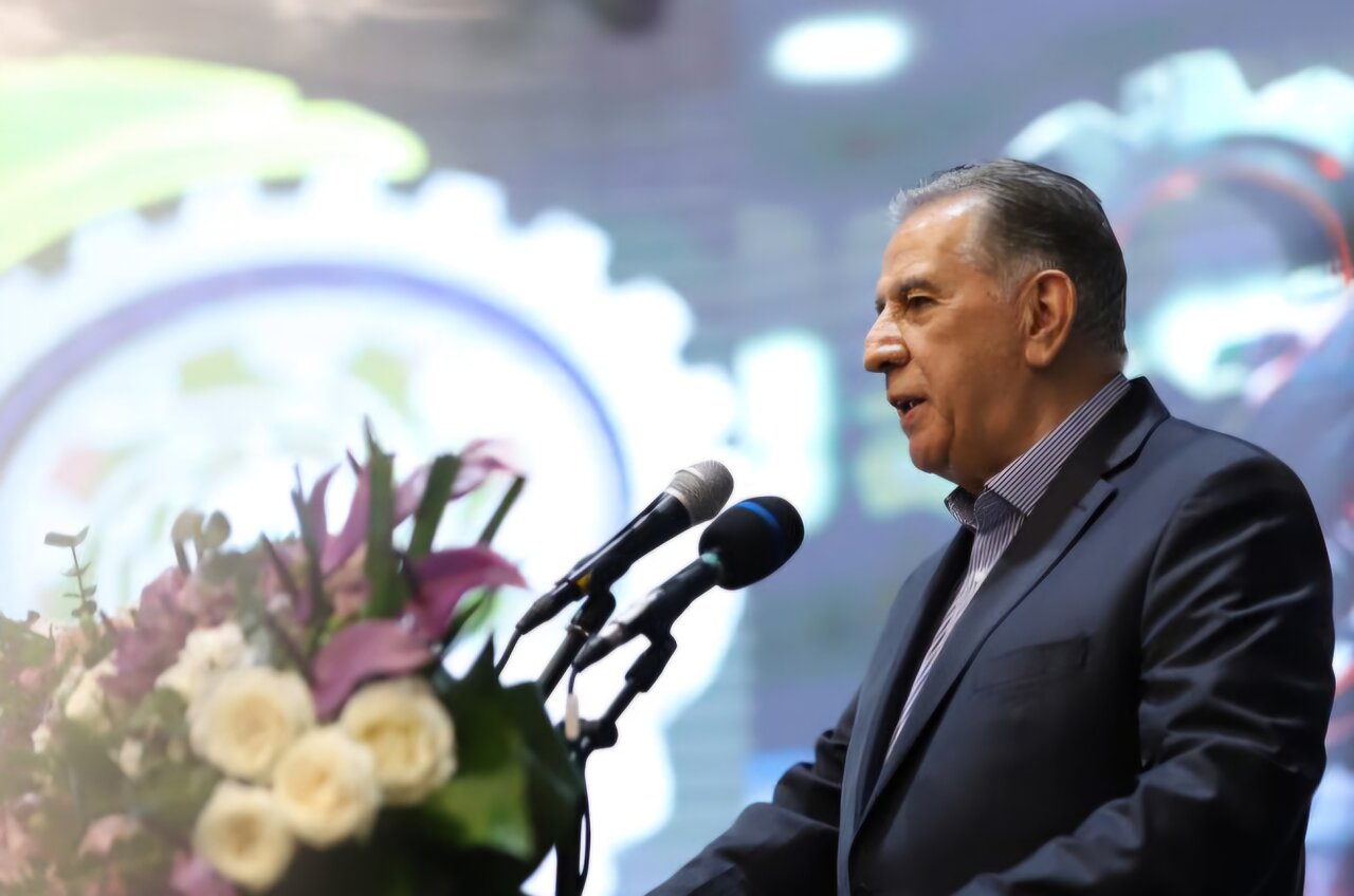 اجلاسيه،خزر،روابط