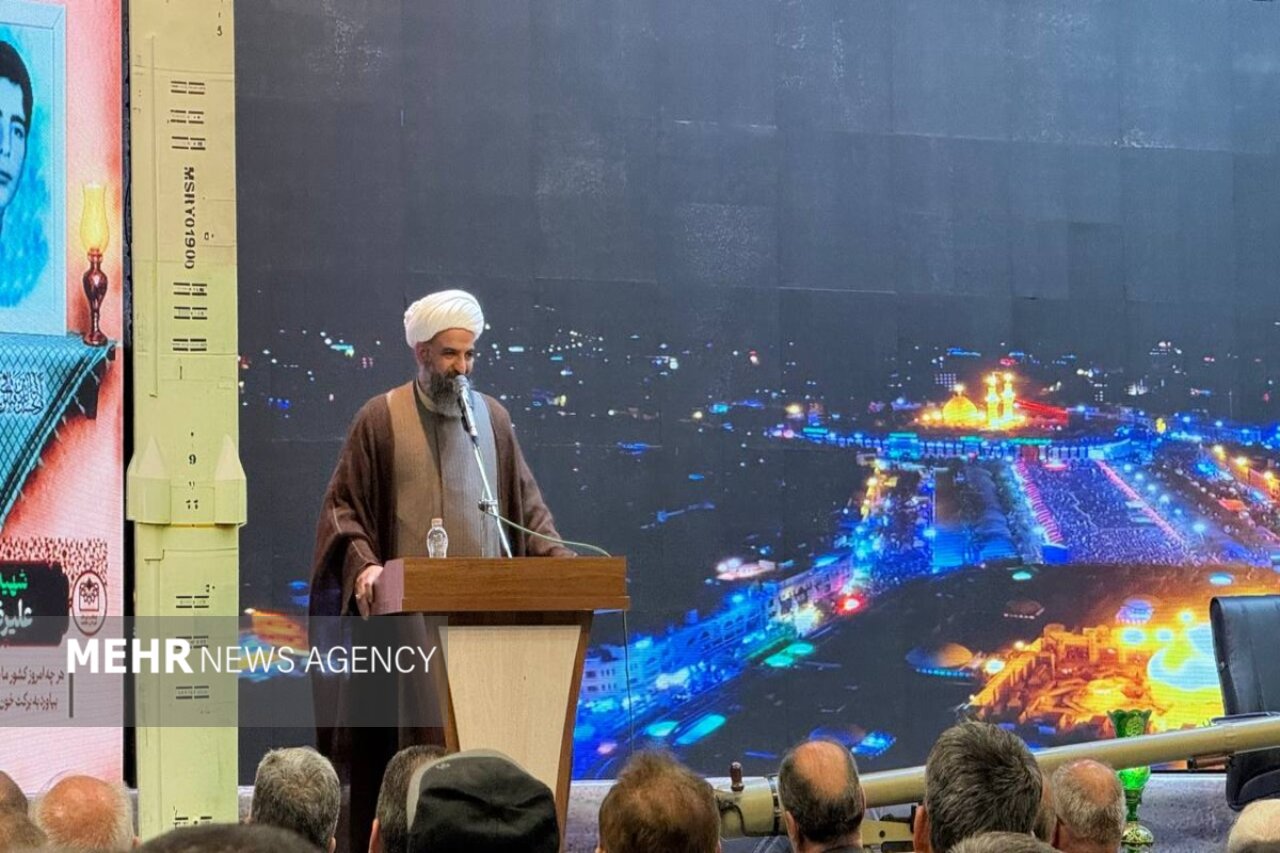 بی آزار تهرانی:در جنگ ۱۲ روزه، ۱۱۰۰ شهید برای دفاع از انقلاب فدا شدند