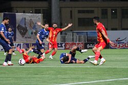 ربیع‌زاده: مقابل فولاد بازی سختی داشتیم