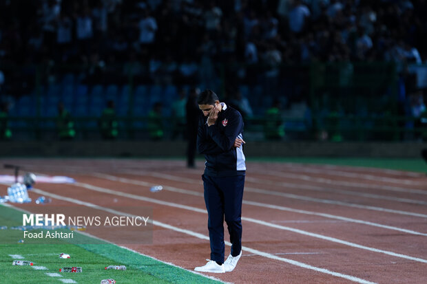 مسابقه فوتبال تیم‌های پرسپولیس و ملوان