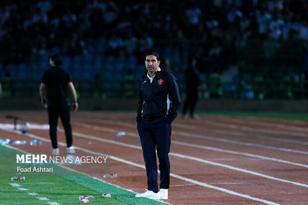 مسابقه فوتبال تیم‌های پرسپولیس و ملوان