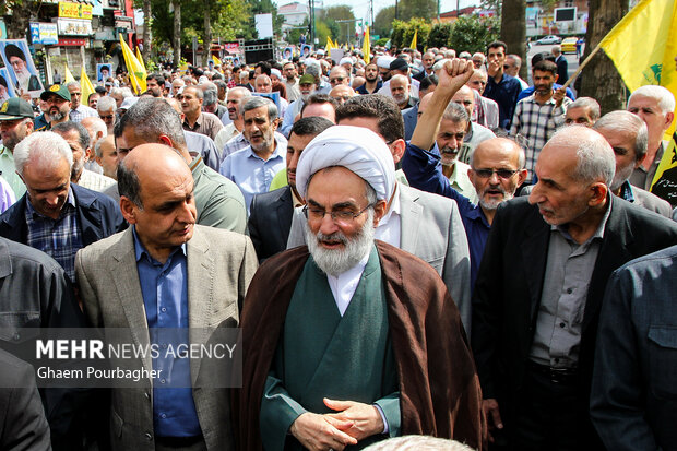 راهپیمایی «جمعه خشم و نصر» در رشت