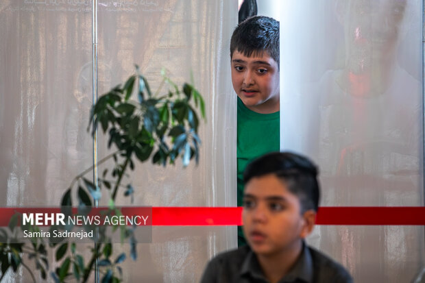 اکران مردمی «آرزوهای چپکی»