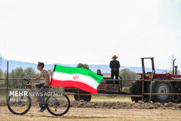 رقابت کورس اسب‌ دوانی در سیزدهمین جام ستارخان