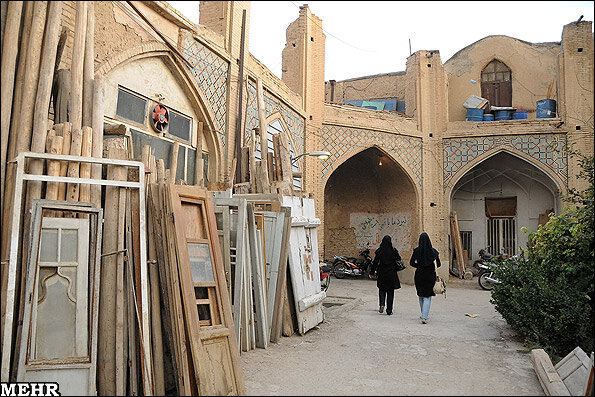 از معشوقه خسرو پرویز تا کارگاه نجاری؛سرنوشت تلخ قصر جمیلان دردل اصفهان از معشوقه خسرو پرویز تا کارگاه نجاری؛سرنوشت تلخ قصر جمیلان دردل اصفهان