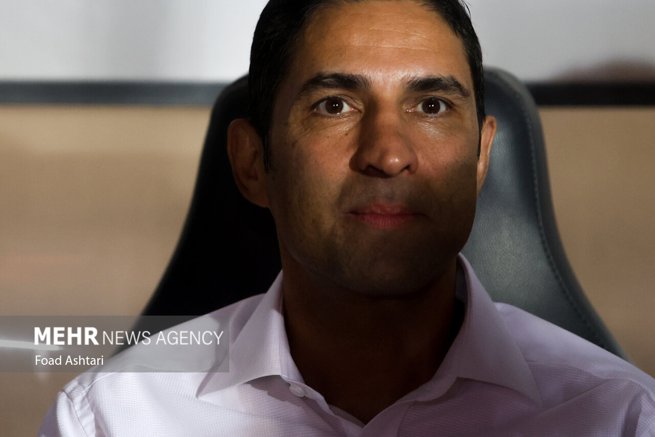 شمارش معکوس برای بمب ساعتی پرسپولیس/ یکی از این دو نفر برکنار میشود!