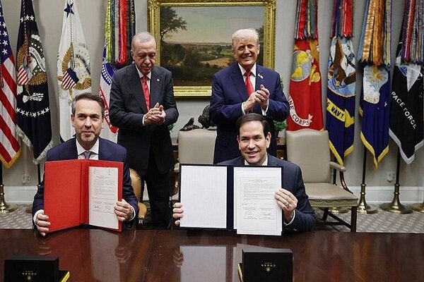 وزیر انرژی ترکیه: یادداشت تفاهم هسته ای با آمریکا امضا کردیم وزیر انرژی ترکیه: یادداشت تفاهم هسته ای با آمریکا امضا کردیم