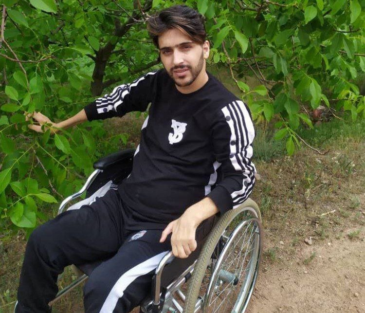 سربازی که قطع نخاع شد؛۸سال است پیگیر عنوان جانبازی هستم
