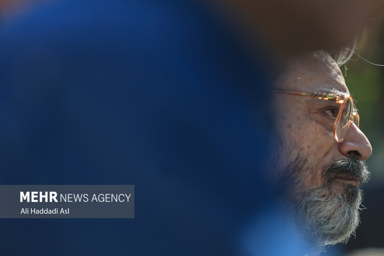 وداع با احمد پژمان در تالار وحدت؛ هنرمندی که شرافت موسیقی را نگه داشت وداع با احمد پژمان در تالار وحدت؛ هنرمندی که شرافت موسیقی را نگه داشت