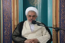 نمازخانه‌های مدارس باید به محور فعالیت‌های فرهنگی تبدیل شوند