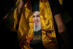 دو سال بعد، نصرالله را از لابه‌لای کتاب‌ها بخوانیم
