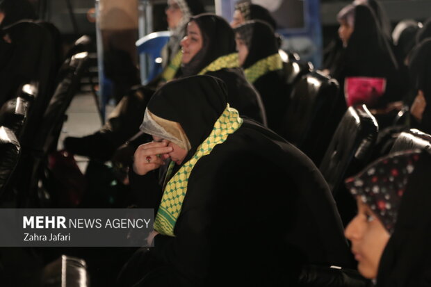 اجتماع اصحاب نصر  با حضور یاران صمود و خانواده شهدای لبنان در ناو شهید رودکی