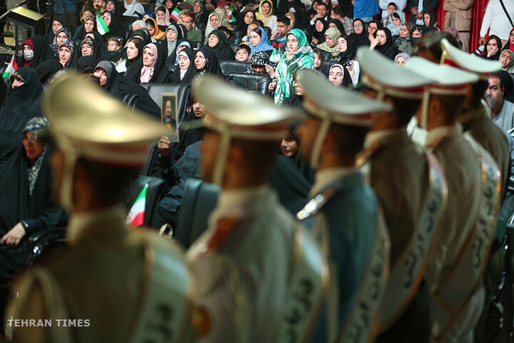 Iranians show gratitude to Armed Forces with "Well done, Iran" campaign