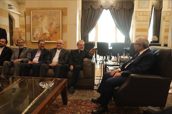 Laricani, Lübnan Başbakanı ile görüştü