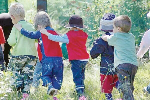 نقش کودکان در توسعه گردشگری پایدار نقش کودکان در توسعه گردشگری پایدار