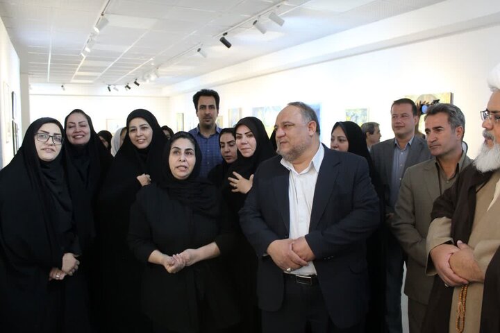 نخستین نمایشگاه هنرهای تجسمی بانوان کرمانشاه افتتاح شد