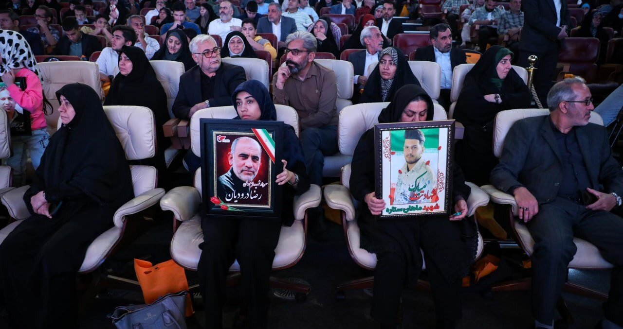 دیدار شهردار تهران با پیشکسوتان عرصه ایثار و شهادت