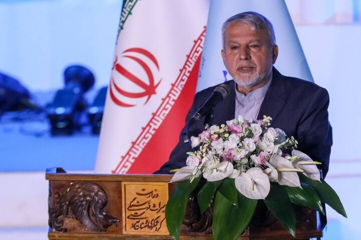 گردشگري،مالزي،همت،توسعه،ايران،گردشگر،سفير،تأكيد،فرهنگي،درصد،دولت