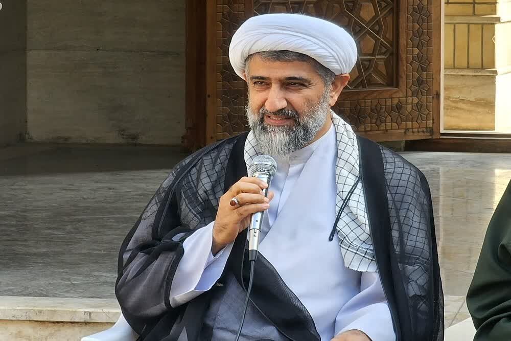 لزوم ترویج گسترده فرهنگ ایثار و شهادت در جامعه لزوم ترویج گسترده فرهنگ ایثار و شهادت در جامعه