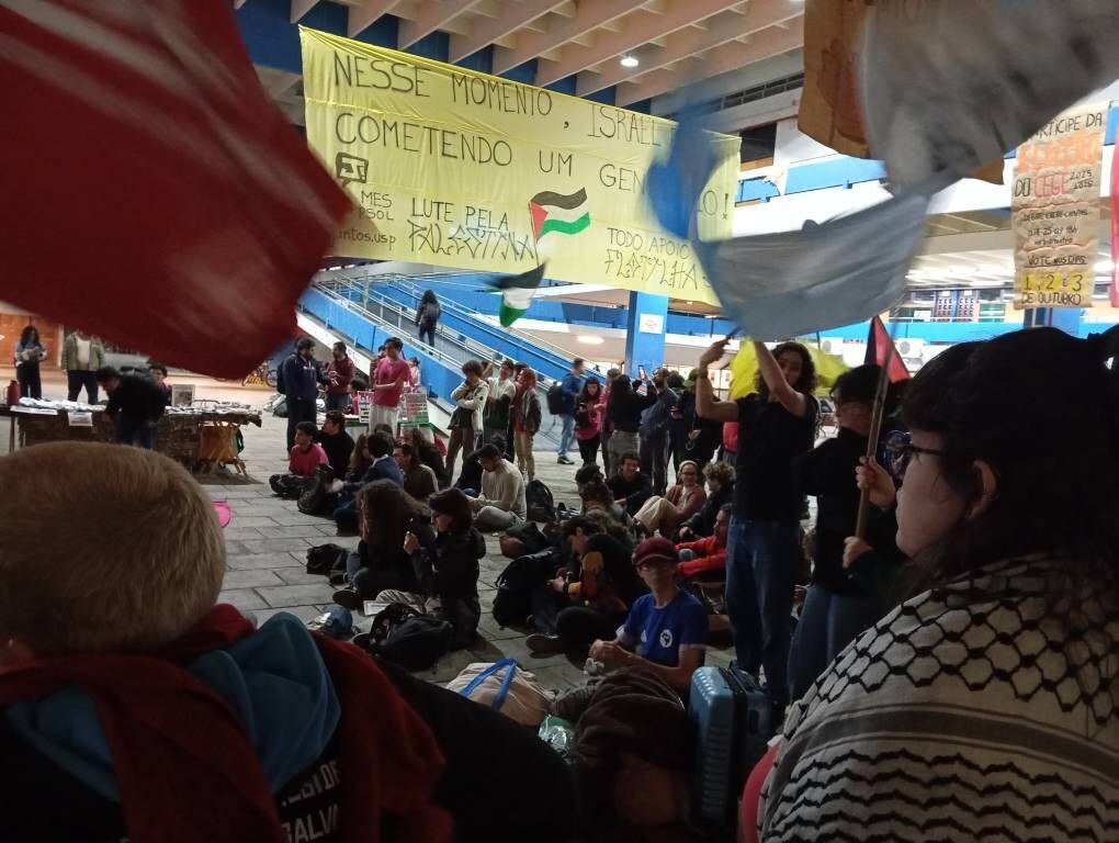 סטודנטים בברזיל דורשים הפסקת קשרים עם המשטר הישראלי + תמונות