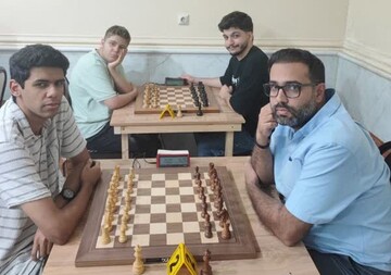 مسابقات شطرنج آزاد کشوری در بندر گناوه برگزار شد