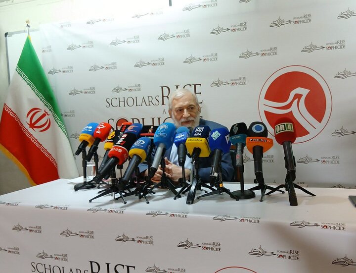 لاریجانی: ترور دانشمندان یک خطر بسیار مهم برای بشریت است