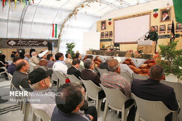 آیین رونمایی از 51 کتاب دفاع مقدس خراسان شمالی در بجنورد