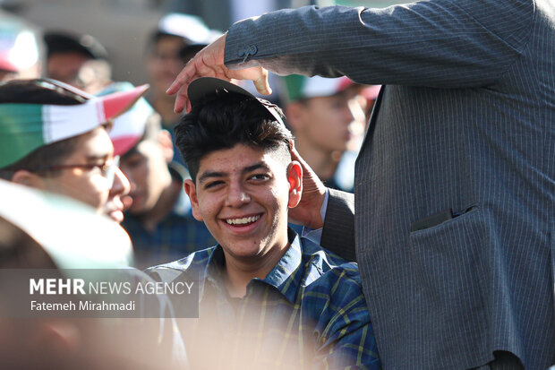 آیین نواختن زنگ مقاومت