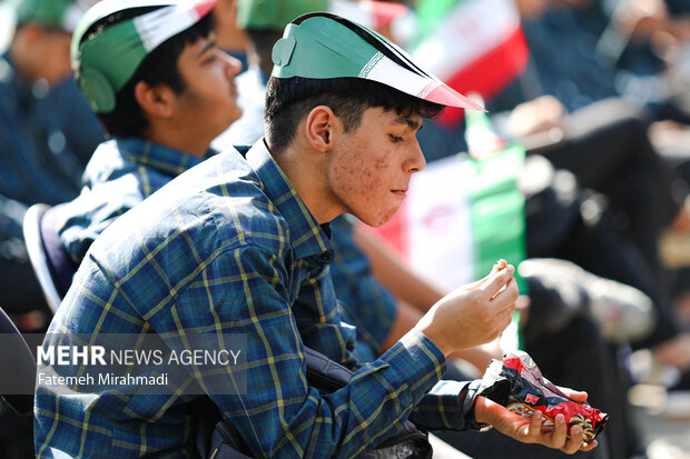 آیین نواختن زنگ مقاومت