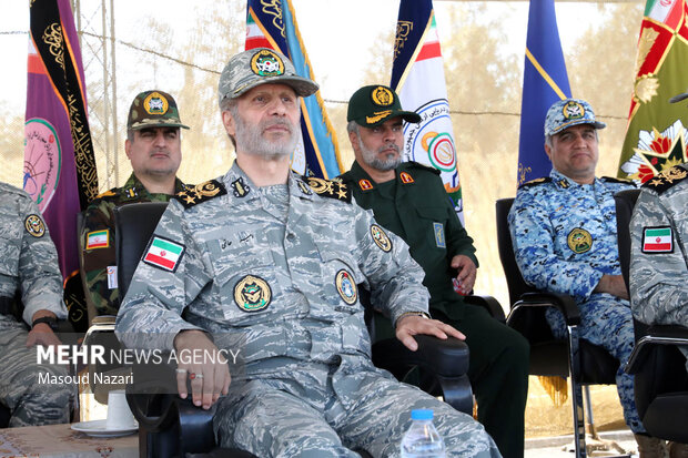 دوره جامعه‌پذیری نظامی دانشجویان دانشگاه‌های افسری ارتش
