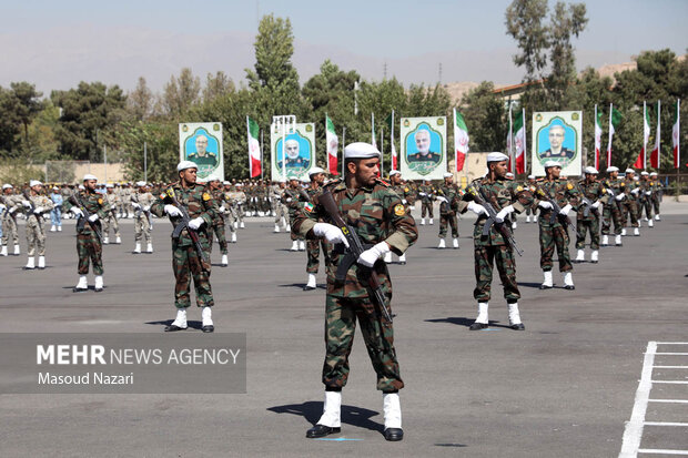 دوره جامعه‌پذیری نظامی دانشجویان دانشگاه‌های افسری ارتش