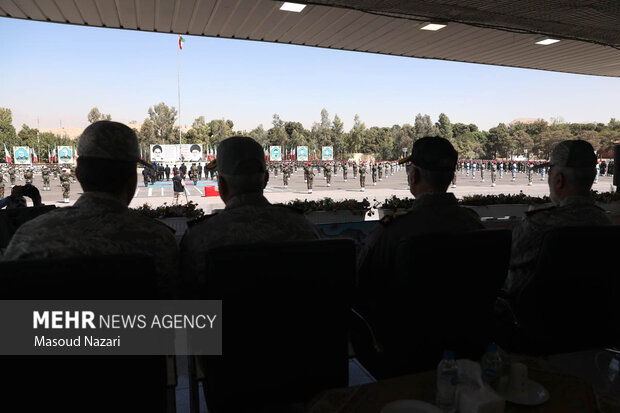 دوره جامعه‌پذیری نظامی دانشجویان دانشگاه‌های افسری ارتش